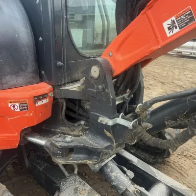 2018 Kubota U35-4 thumbnail