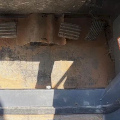 2023 Takeuchi TL10V2 thumbnail
