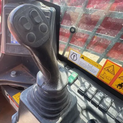 2023 Takeuchi TL10V2 thumbnail