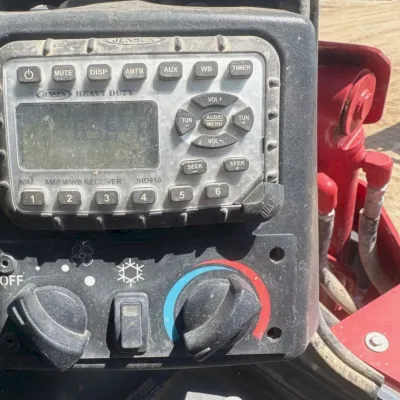 2023 Takeuchi TL10V2 thumbnail