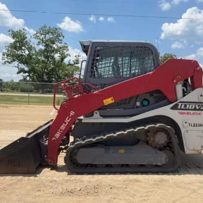 2023 Takeuchi TL10V2 thumbnail