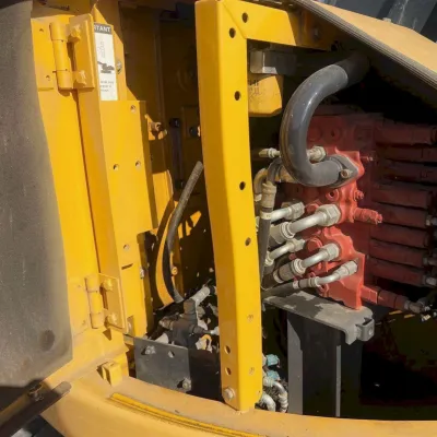 2016 Deere 75G thumbnail