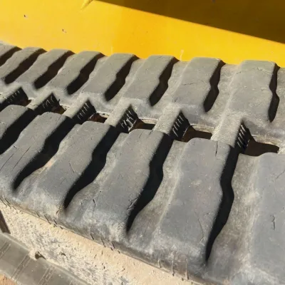 2024 Deere 325G thumbnail