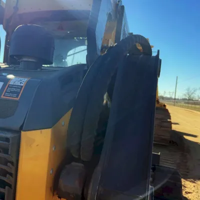 2024 Deere 325G thumbnail