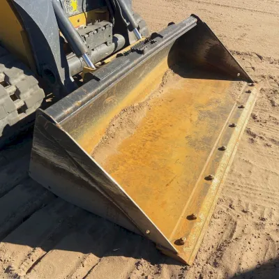 2024 Deere 325G thumbnail