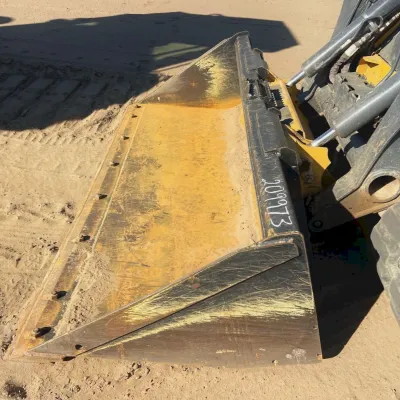 2024 Deere 325G thumbnail