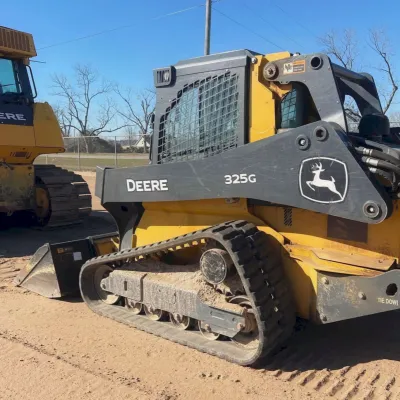 2024 Deere 325G thumbnail