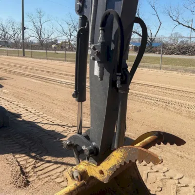 2023 Deere 35G thumbnail