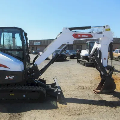 2021 Bobcat E42 thumbnail