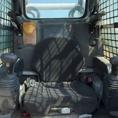 2020 Bobcat T870 thumbnail