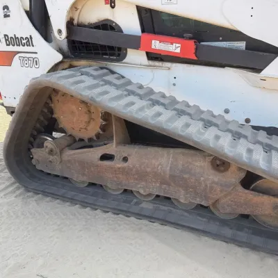 2020 Bobcat T870 thumbnail