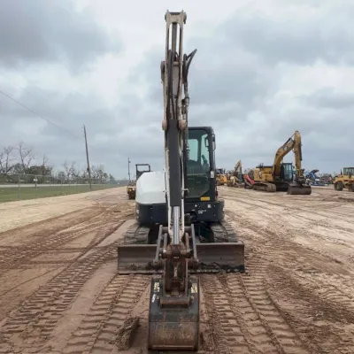 2021 Bobcat E50R2 thumbnail