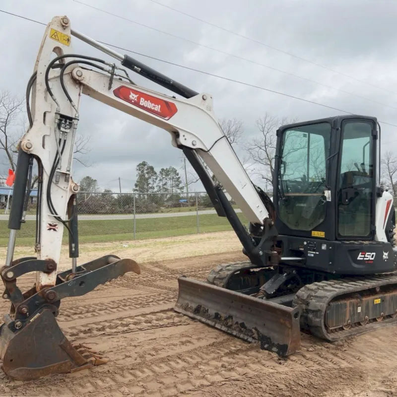 2021 Bobcat E50R2