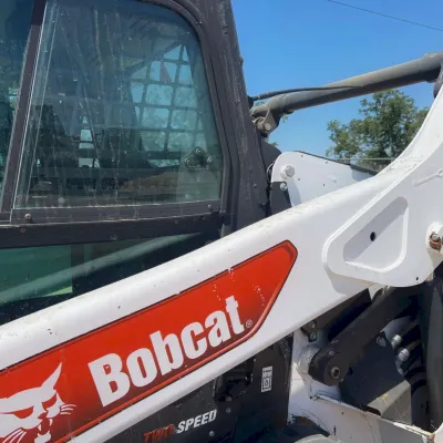 2021 Bobcat T66 thumbnail
