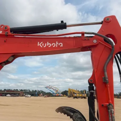 2021 Kubota U48-5 thumbnail