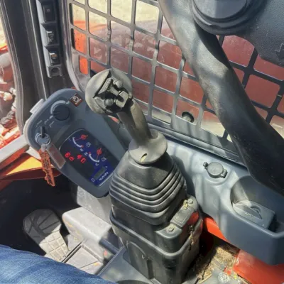 2020 Kubota SSV75 thumbnail