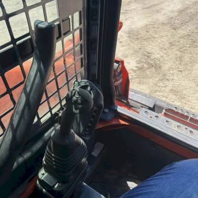 2020 Kubota SSV75 thumbnail