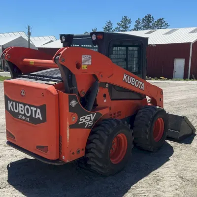 2020 Kubota SSV75 thumbnail