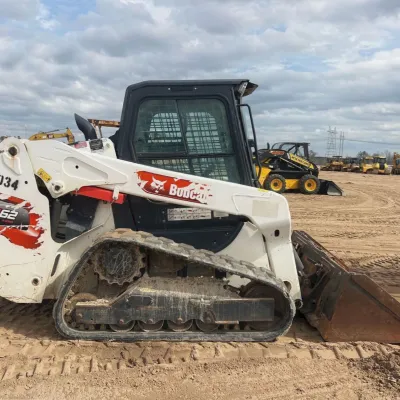 2021 Bobcat T62 thumbnail