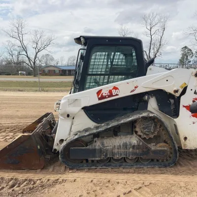 2021 Bobcat T62 thumbnail