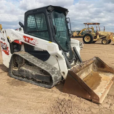2021 Bobcat T62 thumbnail