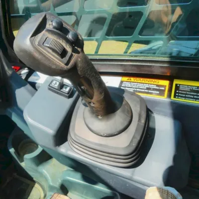 2021 Deere 331G thumbnail