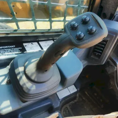 2021 Deere 331G thumbnail