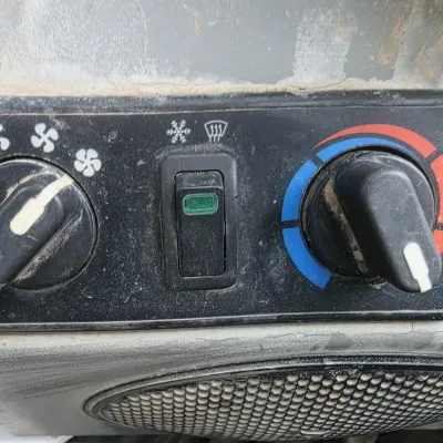 2019 Bobcat T870 thumbnail