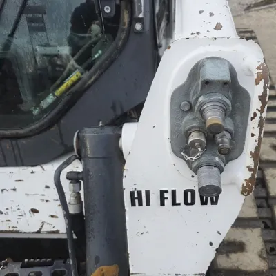2019 Bobcat T870 thumbnail