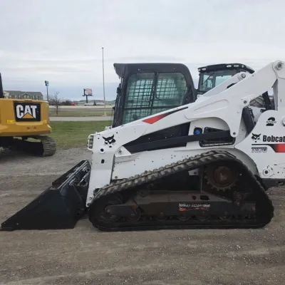 2019 Bobcat T870 thumbnail