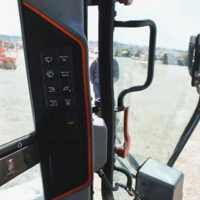 2020 Bobcat S76 thumbnail