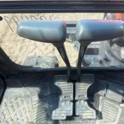 2021 Kubota U55-5 thumbnail