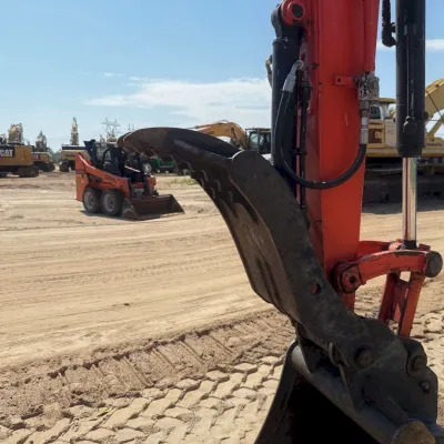 2021 Kubota U55-5 thumbnail