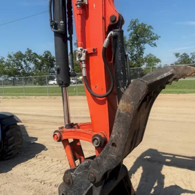 2021 Kubota U55-5 thumbnail