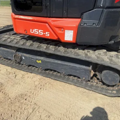 2021 Kubota U55-5 thumbnail