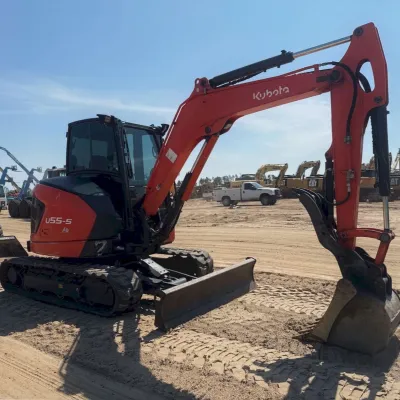 2021 Kubota U55-5 thumbnail