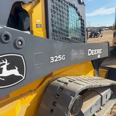 2022 Deere 325G thumbnail