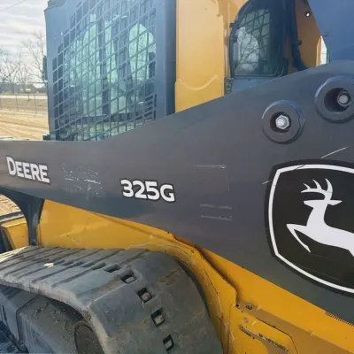 2022 Deere 325G thumbnail