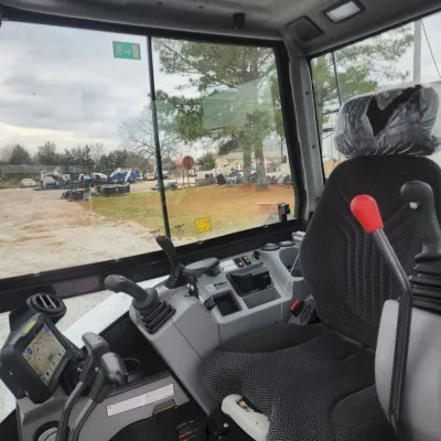 2025 Bobcat E60R2 thumbnail