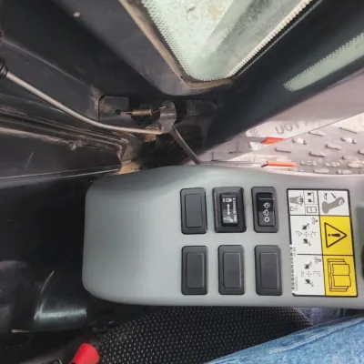 2025 Bobcat E60R2 thumbnail
