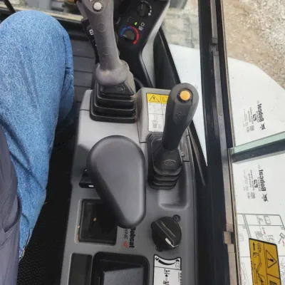 2025 Bobcat E60R2 thumbnail