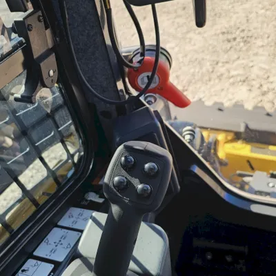 2024 Deere 333G thumbnail
