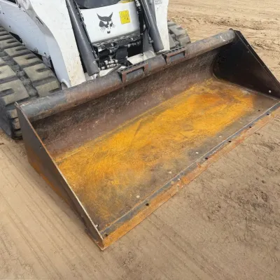 2024 Bobcat T740 thumbnail