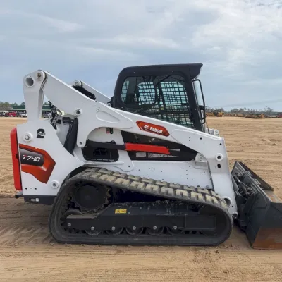 2024 Bobcat T740 thumbnail