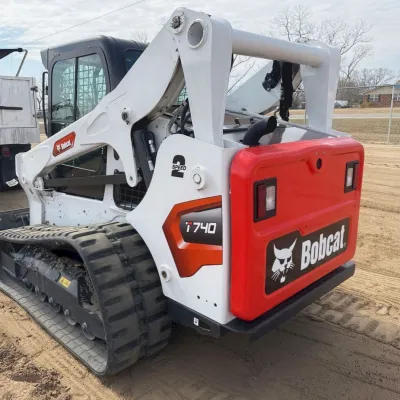 2024 Bobcat T740 thumbnail
