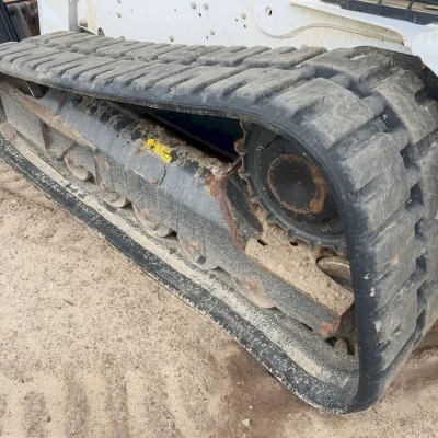 2021 Bobcat T770 thumbnail