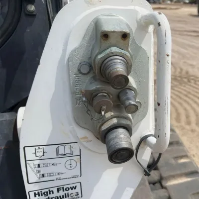 2021 Bobcat T770 thumbnail