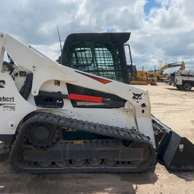 2021 Bobcat T770 thumbnail