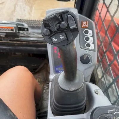 2024 Kubota SVL97-2 thumbnail