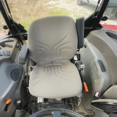 2021 Case IH Farmall 120C thumbnail